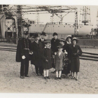 LIV1932