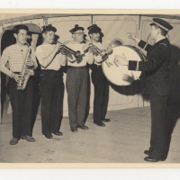 LIV1951